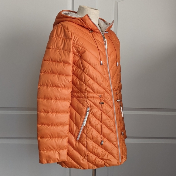 French Connection Jacket Hood Lightweight Chevron Quilted Packable Orange S NWT - Picture 6 of 16